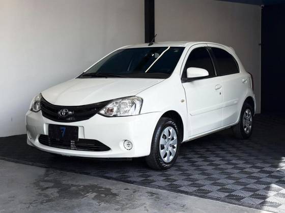 TOYOTA ETIOS 1.5 XS 16V FLEX 4P MANUAL